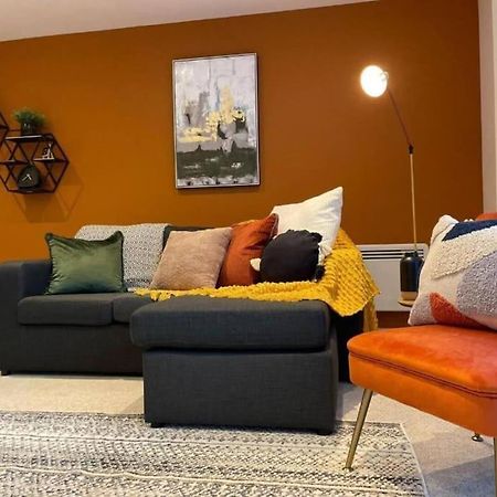 Paramount City Living 105 Swindon Eksteriør billede